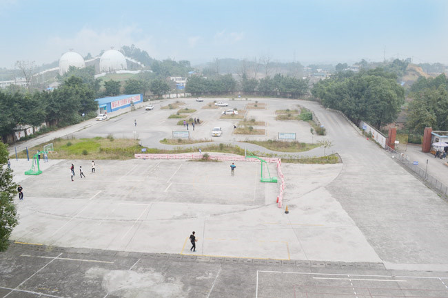 自贡市飞鱼职业学校图片、照片